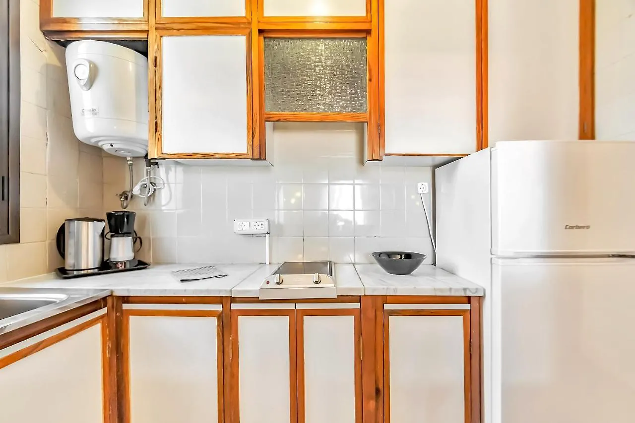 Two Bedroom Apartment, Near Playa De Las Americas, Wifi, Pool Playa de las Americas (Tenerife)